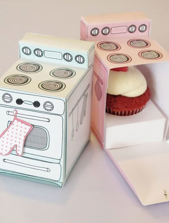 cupcake food packaging.jpg